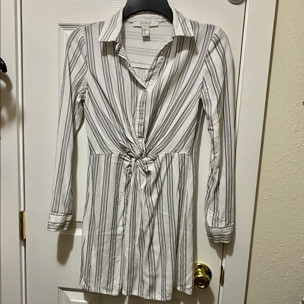 FOREVER 21 shirt dress
